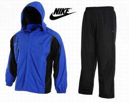 jogging nike blanc militaire